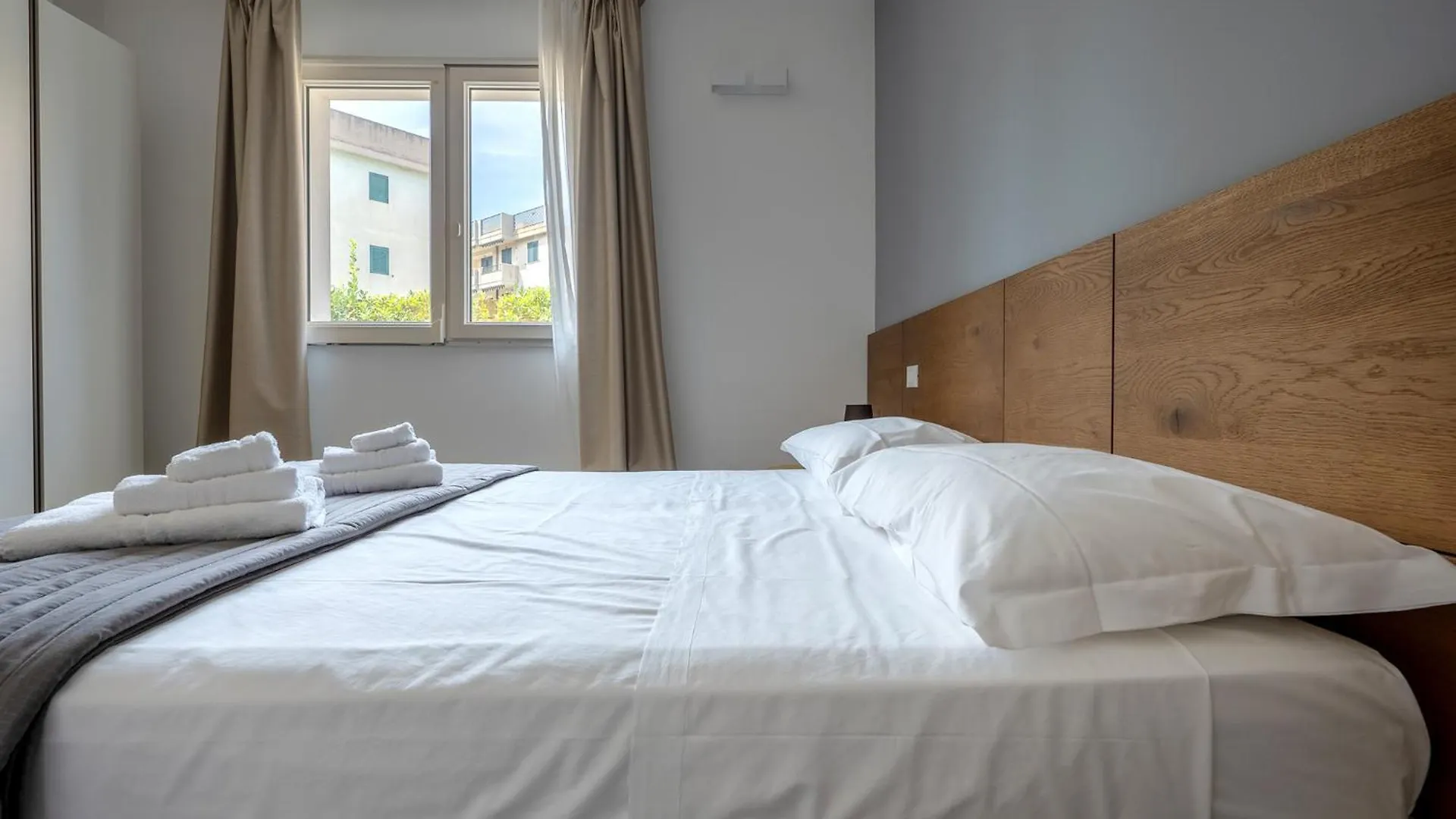 Bed & Breakfast Serafini Rooms Noto