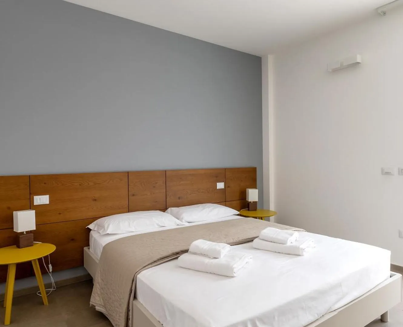 Bed & Breakfast Serafini Rooms Noto