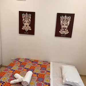 Esse House's Bed & Breakfast