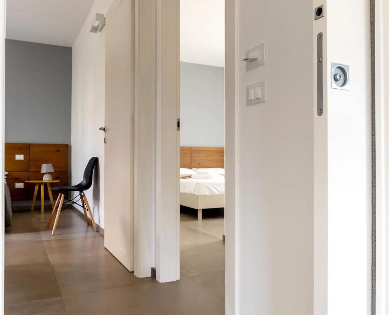נוטו Serafini Rooms