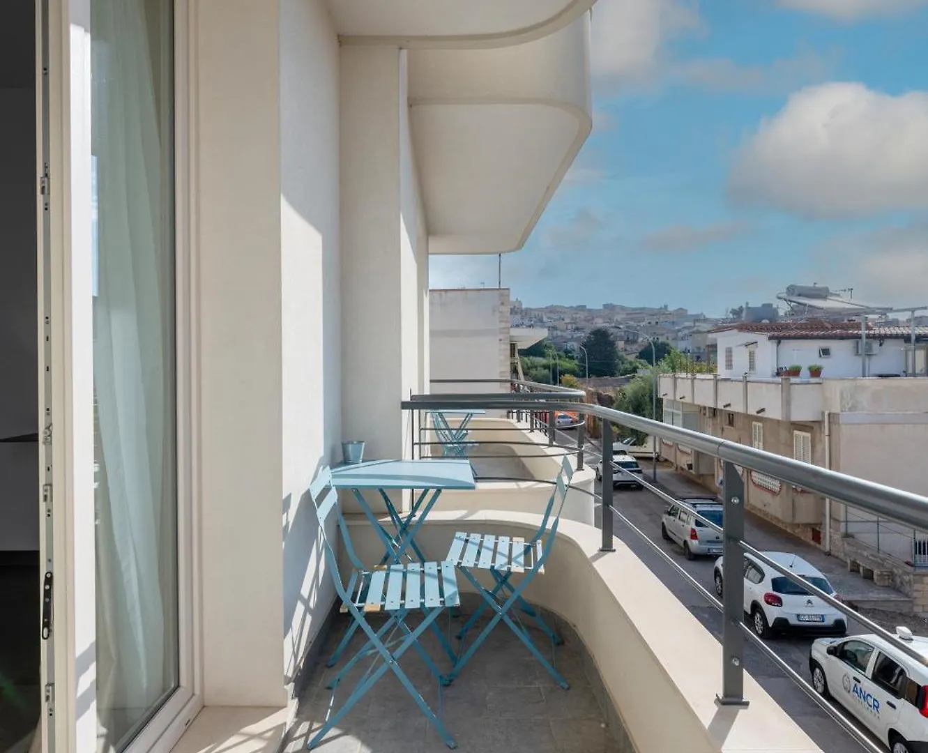 לינה וארוחת בוקר נוטו Serafini Rooms איטליה